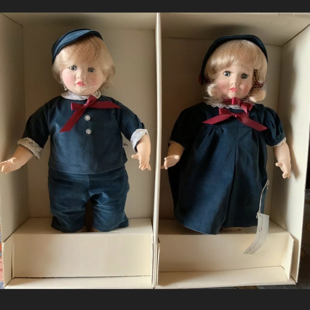 Suzanne Gibson Dolls 1983 NOS 2 Dolls #A3001